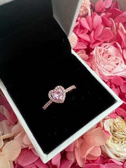 Anillo Oro Rosa Corazón Elevado Rosado