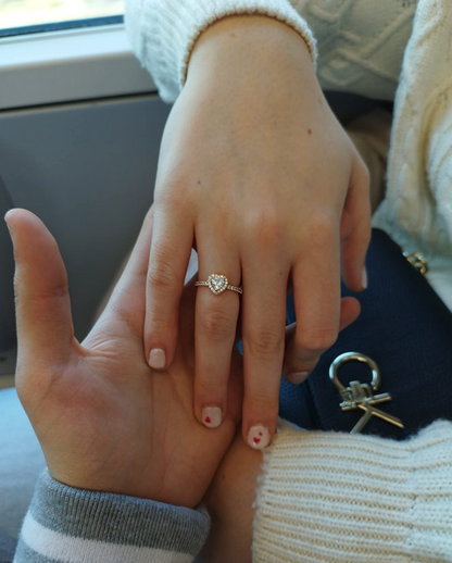 Anillo Oro Rosa Corazón Elevado Blanco
