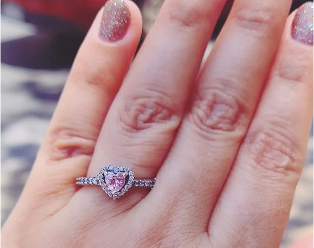 Anillo Oro Rosa Corazón Elevado Rosado