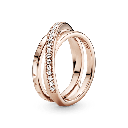 Anillo de Banda Triple Cruzado